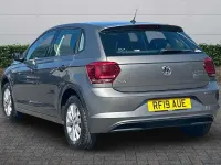 Used VW Polo SE 65 HP (47 kW) 2019 Limestone grey Hatchback