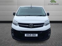 Used Vauxhall Vivaro 100 HP (73 kW) 2021 White MPV