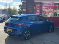Used Renault Clio Evolution 145 HP (106 kW) 2023 Iron blue Hatchback