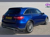 Usado Mercedes GLC220 AMG line 168 HP (123 kW) 2017 Azul SUV