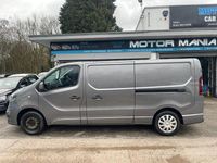Used Vauxhall Vivaro Sportive 115 HP (84 kW) 2015 Grey MPV