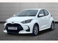 Used Toyota Yaris Hybrid 116 HP (85 kW) 2022 White Hatchback