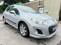 Usado Peugeot 308 92 CV (67 kW) 2013 Plateado Utilitario