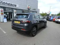Begagnad Jeep Compass Altitude 130 HK (95 kW) 2025 Grå SUV