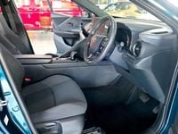 Used Toyota C-HR 140 HP (102 kW) 2024 Blue SUV