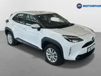 Used Toyota Yaris Hybrid 2024 White Estate