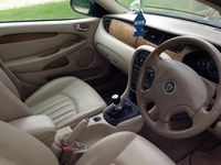 used Jaguar X-type 2.5