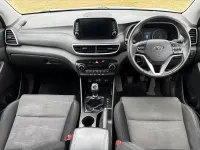Used Hyundai Tucson SE 2019 White SUV