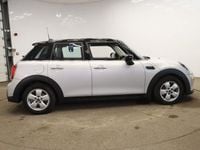 Begagnad Mini Cooper Classic 134 HK (98 kW) 2022 Silver Halvkombi