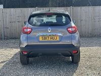 Used Renault Captur Dynamique 90 HP (66 kW) 2017 Grey/black SUV