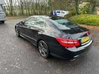 Begagnad Mercedes E350 231 HK (169 kW) 2009 Svart Sportkupé