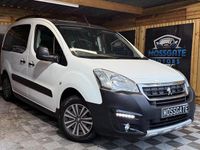 Used Peugeot TePee Outdoor 2016 White MPV