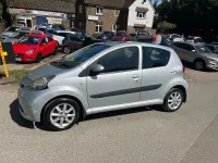 Used Toyota Aygo Platinum 67 HP (49 kW) 2008 Silver Hatchback