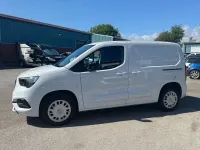Used Vauxhall Combo S 100 HP (73 kW) 2023 White MPV