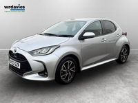 Used Toyota Yaris Hybrid Design 2022 Silver metalic Hatchback