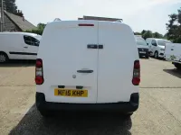 Used Citroën e-Berlingo 90 HP (66 kW) 2015 White