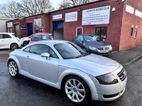 Begagnad Audi TT Sport 2002 Silver Sportkupé