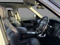 Used Land Rover Range Rover Vogue SE 275 HP (202 kW) 2019 White SUV