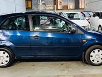 Used Ford Fiesta Finesse 68 HP (50 kW) 2004 Blue Hatchback