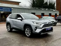Used Toyota RAV4 Hybrid 218 HP (160 kW) 2021 Silver SUV