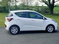 Used Hyundai i10 SE 67 HP (49 kW) 2017 White Hatchback