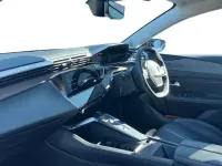 Used Peugeot 308 Allure Premium 179 HP (131 kW) 2022 White Hatchback