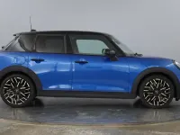 Used Mini Cooper Hatch 113 kW (154 HP) 2026 Blue Hatchback