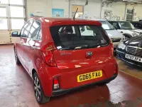Used Kia Picanto 85 HP (62 kW) 2015 Red Hatchback