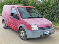 Used Ford Transit Connect 75 HP (55 kW) 2006 Red MPV