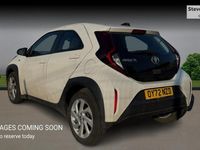 Used Toyota Aygo X PURE 72 HP (52 kW) 2025 SUV
