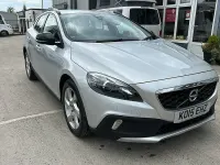 Usado Volvo V40 190 CV (139 kW) 2015 Utilitario