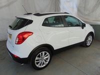 Second-hand Vauxhall Mokka X Active 140 CP (102 kW) 2016 Alb SUV