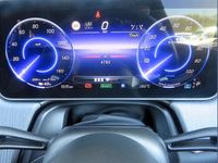 Usado Mercedes EQE350 AMG line 214 kW (292 HP) 2025 Prateado Sedan