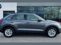 Used VW T-Roc Life 150 HP (110 kW) 2024 Grey SUV