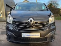Usado Renault Trafic 2015 Preto Monovolume