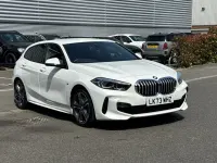 Usado BMW 118 M Sport 134 HP (98 kW) 2023 Branco Citadino