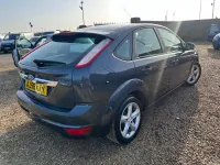 Used Ford Focus Zetec 100 HP (73 kW) 2008 Grey Hatchback