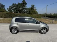 Used VW up! Beats 60 HP (44 kW) 2017 Silver Hatchback