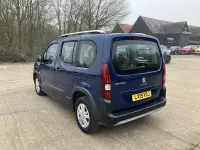 Second-hand Peugeot Rifter Allure 2019 Albastru Monovolum
