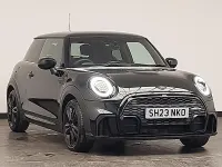 Begagnad Mini Cooper Hatch 136 HK (100 kW) 2023 Svart Halvkombi