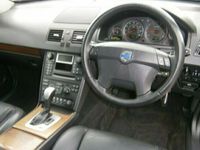 Usado Volvo XC90 163 HP (119 kW) 2004 SUV