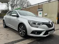 Used Renault Mégane Dynamique 130 HP (95 kW) 2016 Silver Hatchback