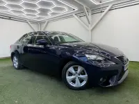 Used Lexus IS300h 2015 Blue Sedan