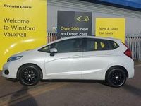 Used Honda Jazz SE 102 HP (75 kW) 2019 White Hatchback