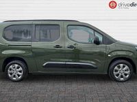 Used Vauxhall Combo Ultimate 100 kW (136 HP) 2025 Green MPV