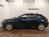 Used Mazda 3 Inclusive 120 HP (88 kW) 2018 Blue Hatchback