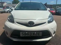 Used Toyota Aygo 68 HP (50 kW) 2013 White Hatchback