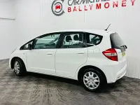 Used Honda Jazz SE 90 HP (66 kW) 2015 White Hatchback