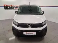 Used Vauxhall Combo S 100 HP (73 kW) 2025 White Van