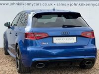 Begagnad Audi RS3 Comfort 367 HK (269 kW) 2016 Blå Sedan